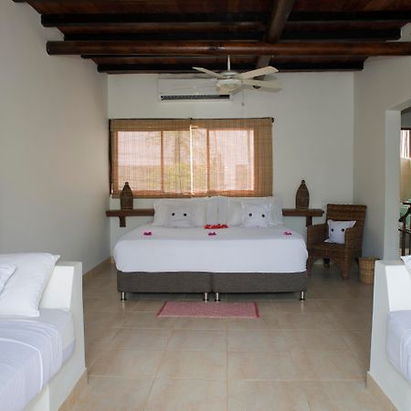 Aura Hotel Isla Barú Buitenkant foto