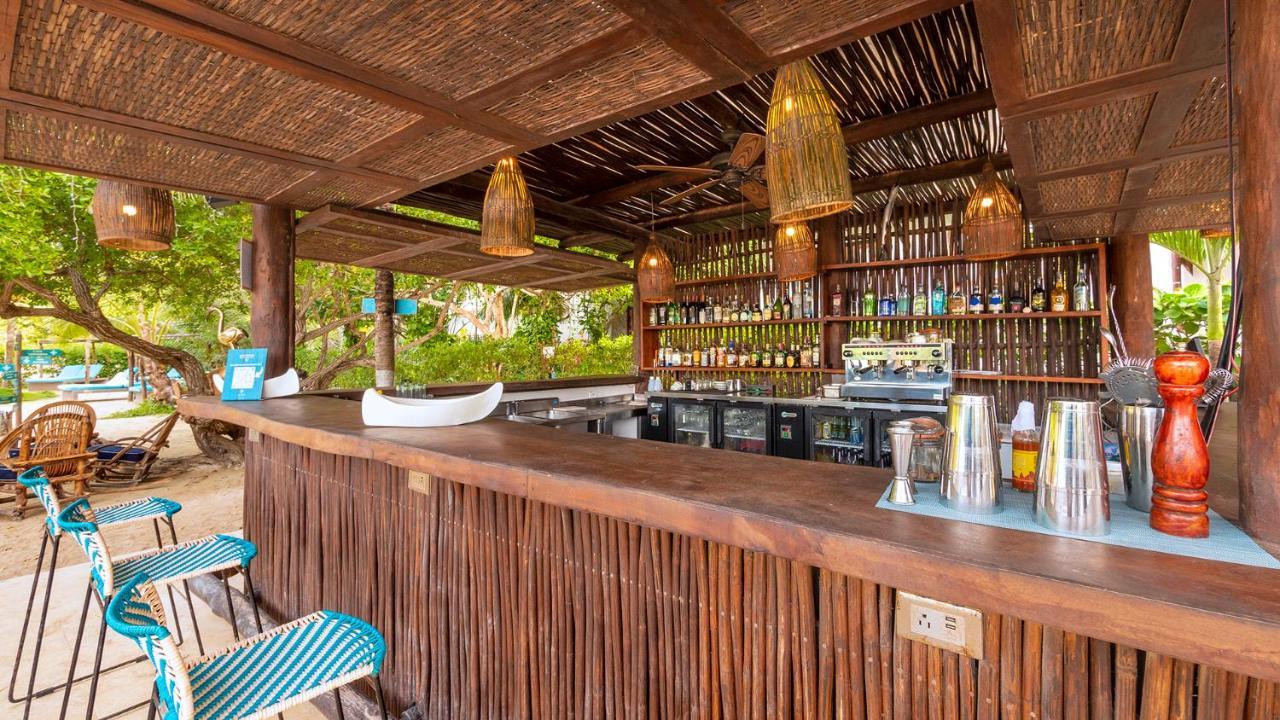 Aura Hotel Isla Barú Buitenkant foto